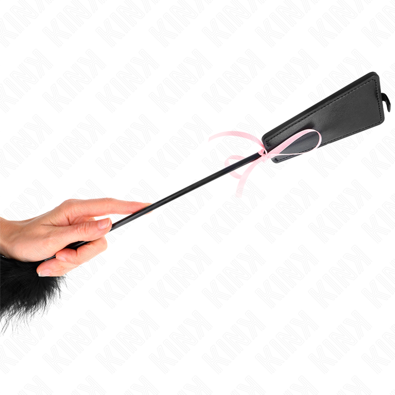 KINK - PLUMAS DE COSQUILLEO CON LAZO DE CINTA ROSA 49 CM