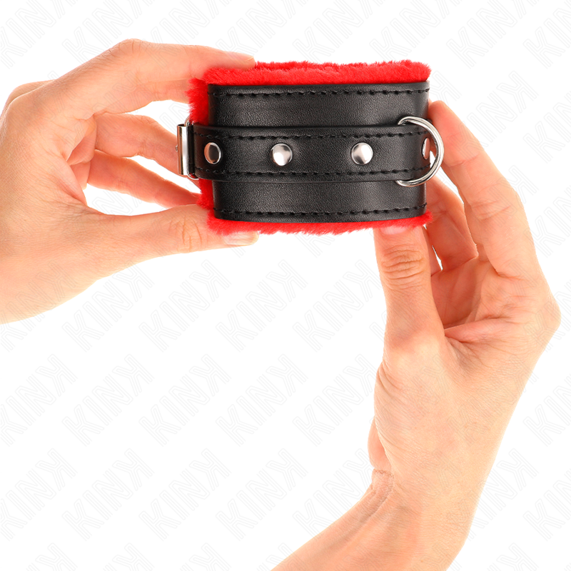 KINK - SUJECIONES DE MUÑECA CON FORRO DE PIEL PREMIUM ROJO CON CINTURÓN NEGRO AJUSTABLE 17-29 CM X 6 CM