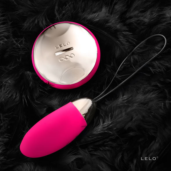 LELO - LYLA 2 INSIGNIA DESIGN EDITION HUEVO MASAJEADOR FUCSIA